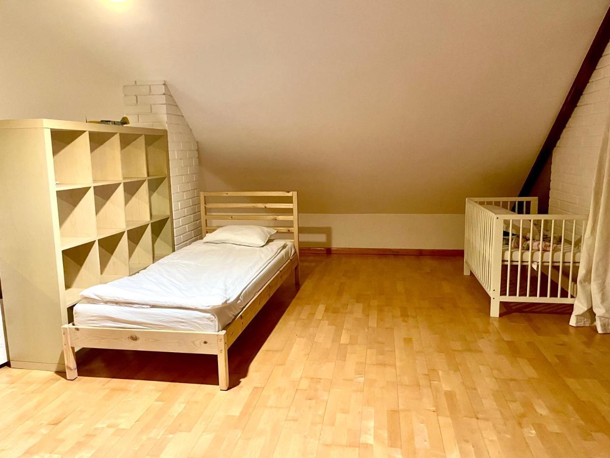 Вилла Uroczy Dom I Bezplatny Parking Mnikow Экстерьер фото